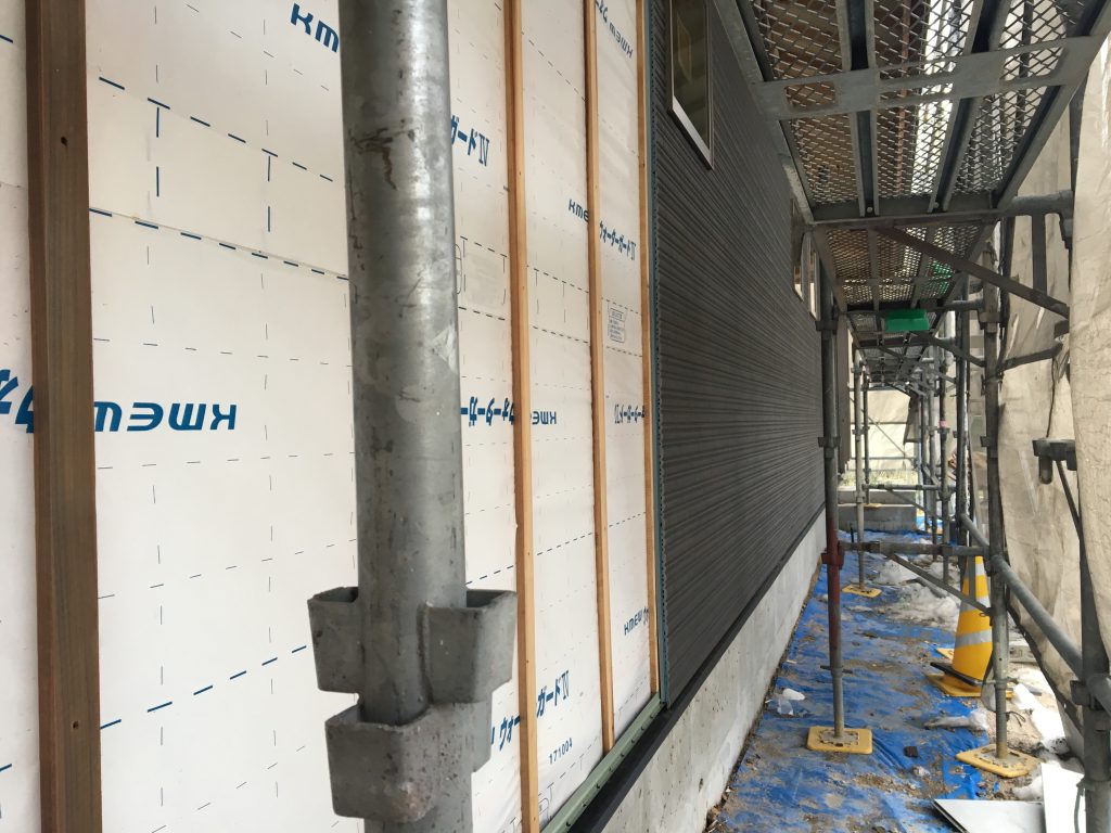 ただ今建築中 O様邸外壁工事の様子 アート建工