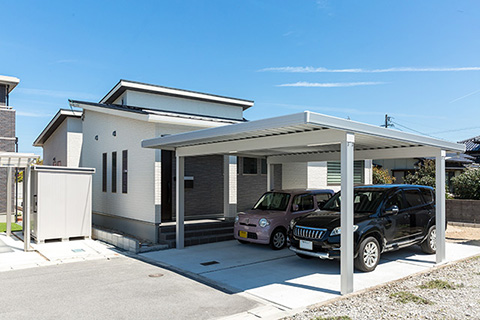家族玄関とキッチンが直結するこだわり動線の平屋｜西伯郡日吉津