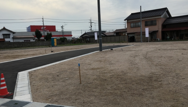 【両三柳分譲地】販売中です！